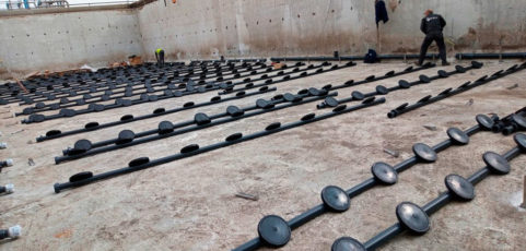 Instalación de difusores para una Edar urbana en Cádiz